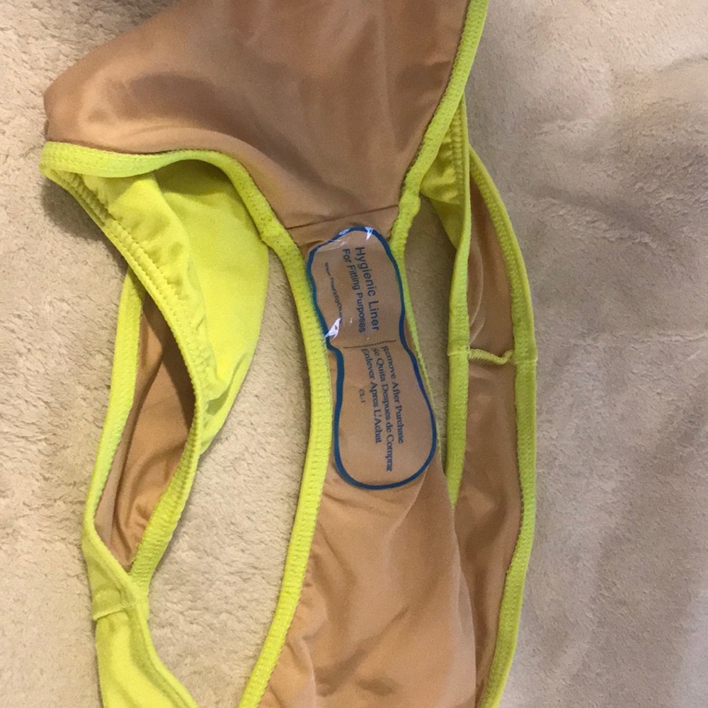 Bikini Bottom - Picture 4 of 5